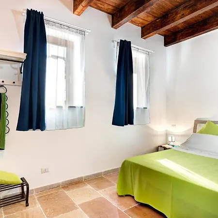 Casa Barone Con Giardino וילה סורנטו